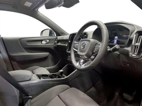 Volvo XC40 Recharge 69kWh Plus SUV 5dr Electric Auto (231 ps) 12