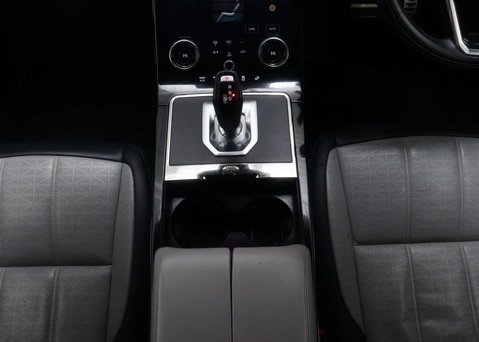 Land Rover Range Rover Evoque 1.5 Range Rover Evoque R-Dynamic HSE P300e Auto 4WD 5dr 21