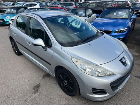 Peugeot 207 1.4 S Euro 5 5dr (A/C) 8