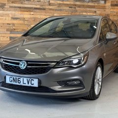 Vauxhall Astra 1.4i Turbo Elite Nav Hatchback 5dr Petrol Auto Euro 6 (s/s) (150 ps) 1