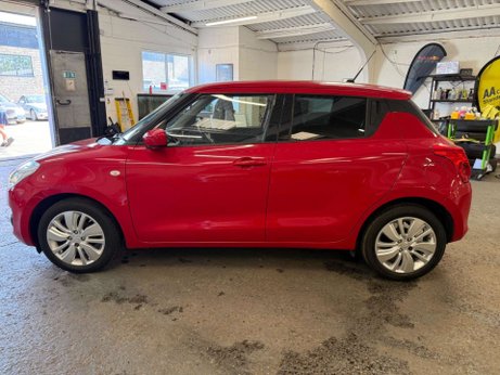 Suzuki Swift 1.0 Boosterjet SZ-T Euro 6 5dr 4