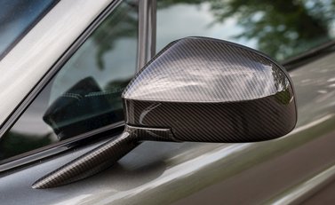 Aston Martin Vanquish S 26