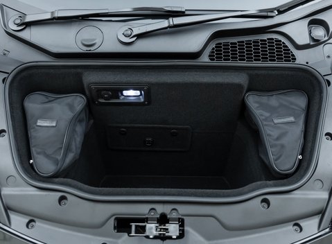 Lamborghini Huracan LP640-4 EVO 35