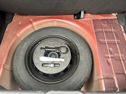 Ford Fiesta ACTIVE X 38