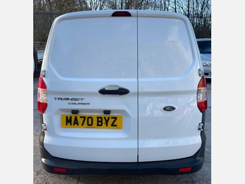 Ford Transit Courier 1.5 TDCi L1 Euro 6 5dr 10