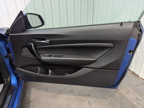 BMW 2 Series 2.0 220D M Sport Auto 2dr 55