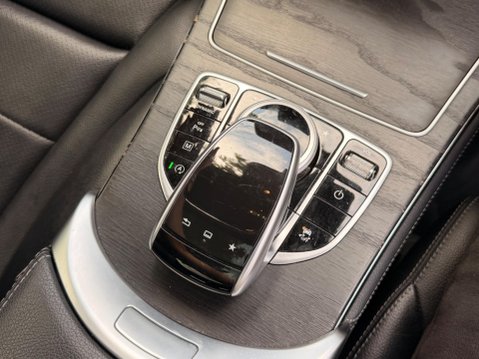 Mercedes-Benz GLC 2.1 GLC250d AMG Line (Premium Plus) G-Tronic 4MATIC Euro 6 (s/s) 5dr 23