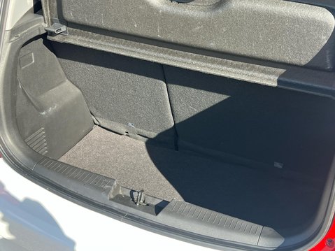 Vauxhall Viva SE AC 25