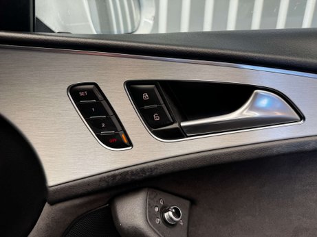 Audi A6 2.0 TDI ultra S line Estate 5dr Diesel S Tronic Euro 6 (s/s) (190 ps) 30