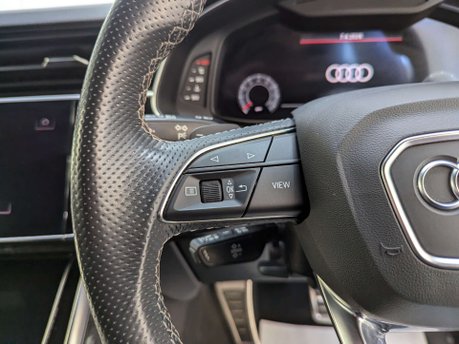 Audi Q7 3.0 Q7 Black Edition 55 TFSI MHEV Quattro Auto 4WD 5dr 76