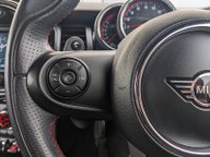Mini Hatch John Cooper Works 18