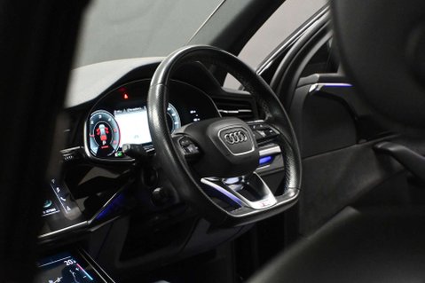 Audi Q7 3.0 Q7 Black Edition 50 TDI MHEV Quattro Auto 4WD 5dr 4