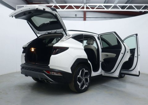 Hyundai TUCSON 1.6 h T-GDi 13.8kWh Ultimate SUV 5dr Petrol Plug-in Hybrid Auto 4WD Euro 6 70
