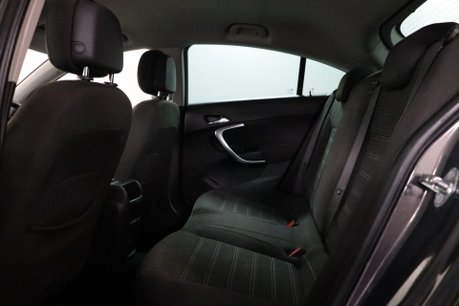 Vauxhall Insignia SRI NAV CDTI S/S 40