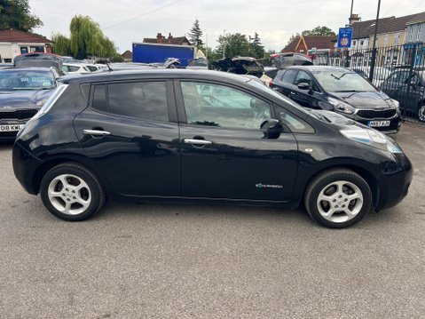 Nissan LEAF 30kWh Acenta Auto 5dr 6