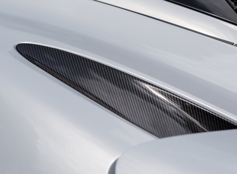 McLaren 720S Performance 29