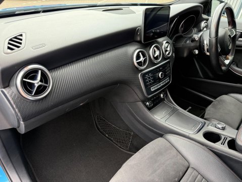 Mercedes-Benz A Class 2.1 A200d AMG Line (Premium) 7G-DCT Euro 6 (s/s) 5dr 64