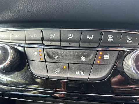 Vauxhall Astra ELITE NAV 5