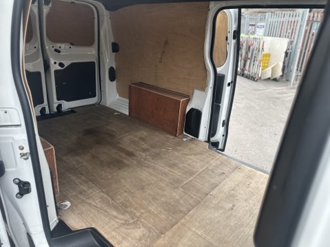 Vauxhall Vivaro L2H1 2900 DYNAMIC S/S 12