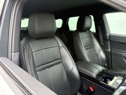 Land Rover Range Rover Evoque 2.0 Range Rover Evoque R-Dynamic S D Auto 4WD 5dr 15