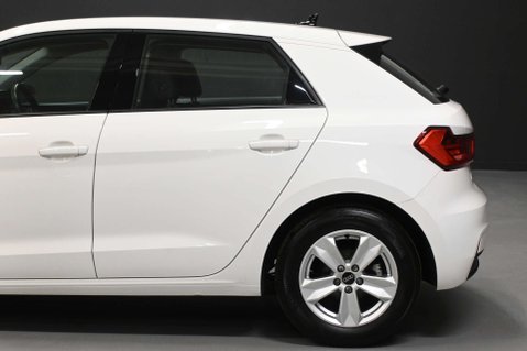 Audi A1 1.0 A1 Sportback 30 TFSI Technik 5dr 18