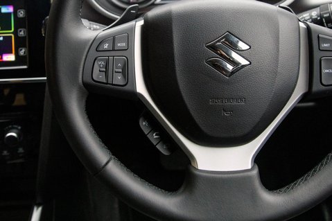 Suzuki Vitara SZ-T BOOSTERJET 18