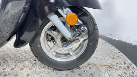 Zongshen ZS AURORA VALENCIA DB 125 2025 2K RUNNING 125CC SCOOTER BIKE 8