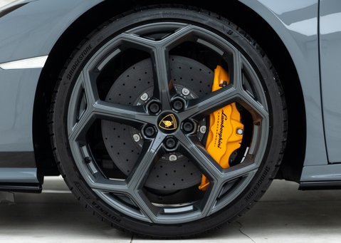 Lamborghini Huracan Tecnica 