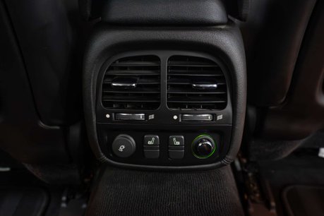 Jaguar XJ 3.0 XJ Sovereign V6 Auto 4dr 34