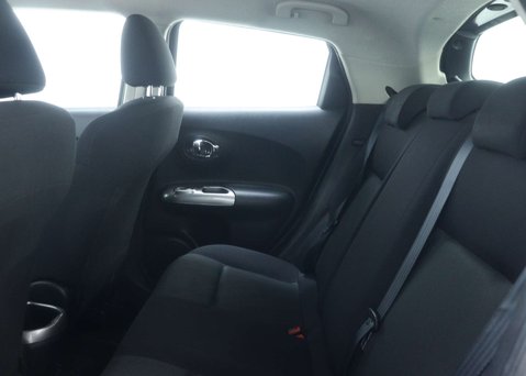 Nissan Juke 1.6 Acenta SUV 5dr Petrol Manual Euro 5 (s/s) (117 ps) 42