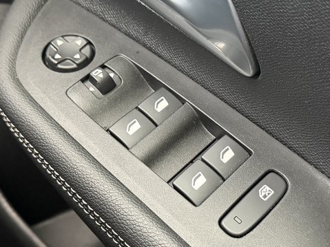 Vauxhall Mokka 1.2 Turbo GS Line 5dr 31