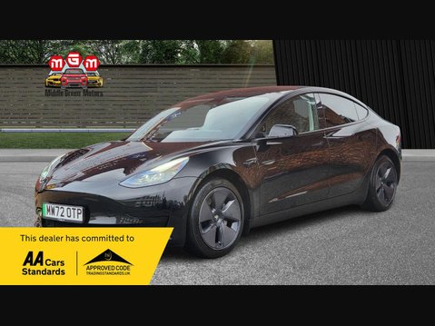 Tesla Model 3 MODEL 3 1