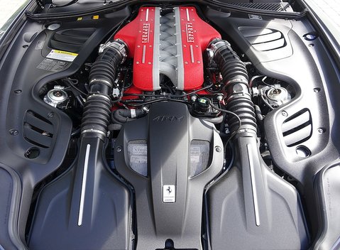 Ferrari GTC4 Lusso 24