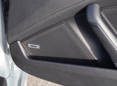 Porsche 911 Carrera 4S (992) 24