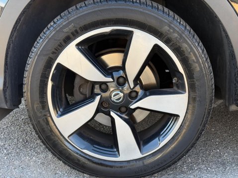 Nissan Qashqai 1.2 DIG-T n-tec 2WD Euro 6 (s/s) 5dr 95