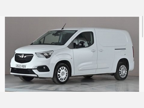 Vauxhall Combo L2H1 2300 PRO S/S 1
