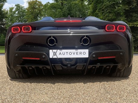 Ferrari SF90 SPIDER 6