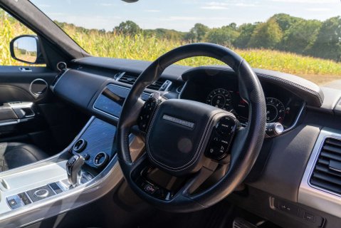 Land Rover Range Rover Sport SVR 13