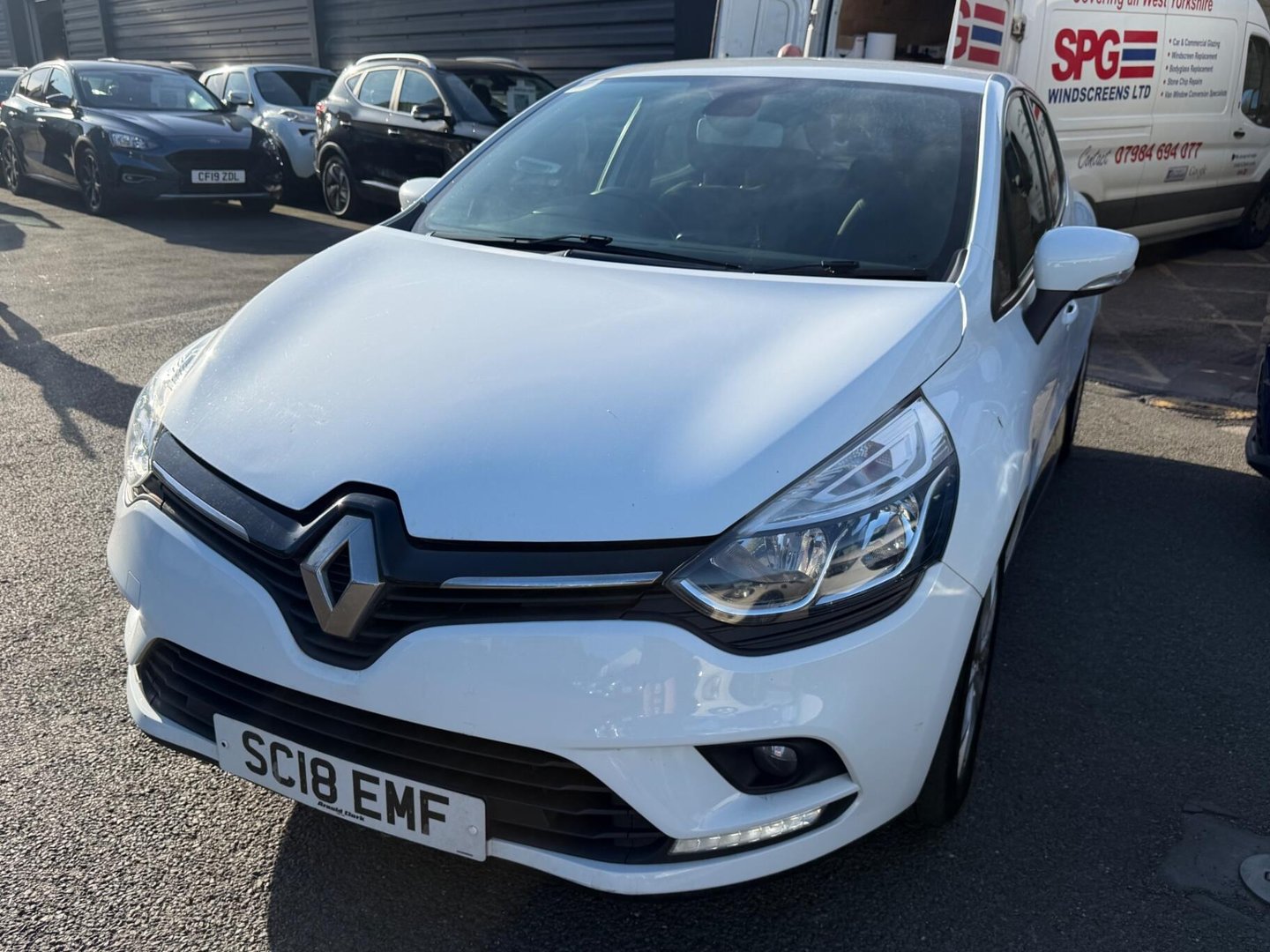 2018 Renault Clio — image 3