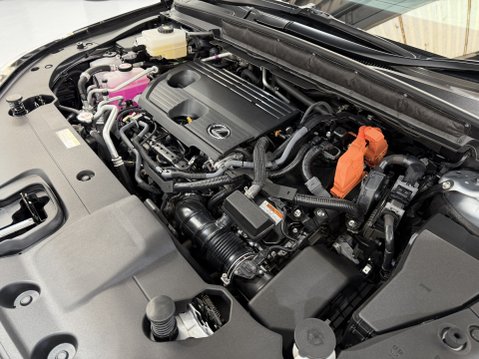 Lexus RX 450H PLUS TAKUMI 37