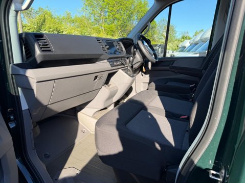 Volkswagen Crafter 2.0 TDI CR35 Trendline FWD MWB Euro 6 (s/s) 5dr 10