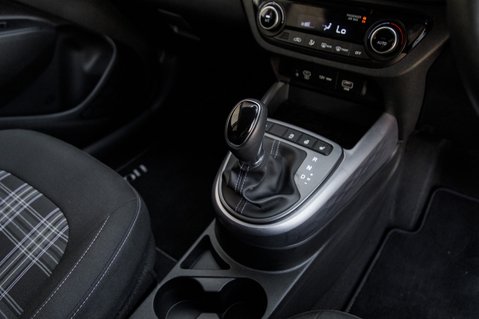 Hyundai i10 MPI PREMIUM 33