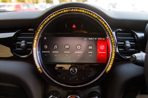 Mini Hatch COOPER S SPORT 18