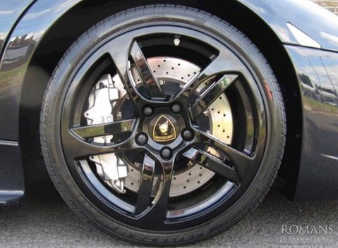Lamborghini Murcielago LP640 5