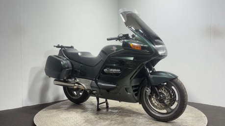 Honda ST 1993 64K VERY CLEAN EXAMPLE MOT RIDES WELL ICONIC COMMUTER BIKE 2