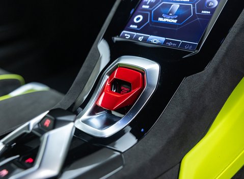 Lamborghini Huracan Tecnica 24