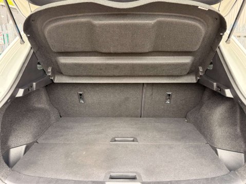 Nissan Qashqai 1.5 Qashqai N-Connecta dCi 5dr 52