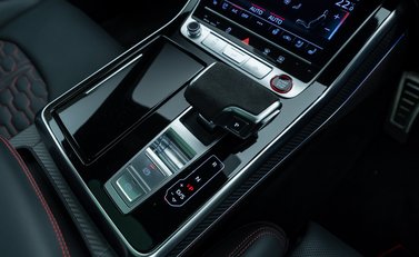 Audi RS Q8 PERFORMANCE CARBON VORSPRUNG 26