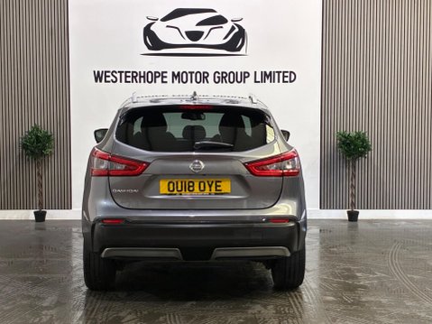 Nissan Qashqai 1.6 DIG-T N-Connecta Euro 6 (s/s) 5dr 22