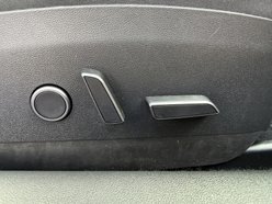 Tesla Model 3 (Dual Motor) Long Range Saloon 4dr Electric Auto 4WDE (346 ps) 33